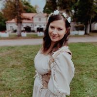 Nina Herzberg-Zielezińska właścicielka portalu Dwory i Pałace Polski